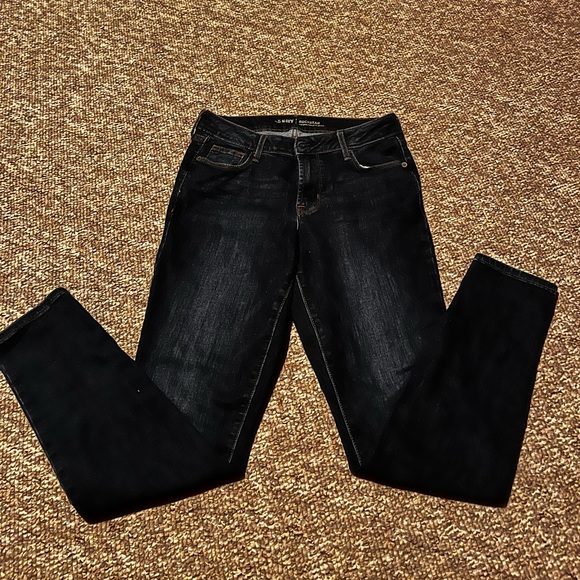 Old Navy skinny jeans - Picture 3 of 6